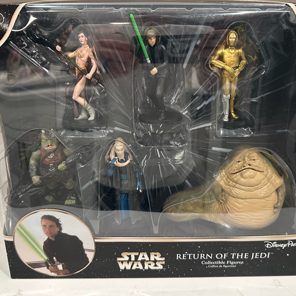 NWT, Disney Parks Star Wars: Return of the Jedi 6 Collectible Figure Set.